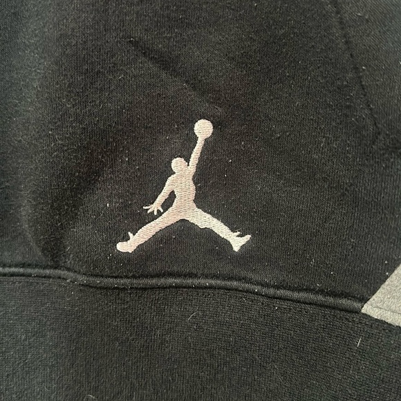JORDAN Little Boys Black/Gray Pullover Hoodie Size L - Picture 4 of 5